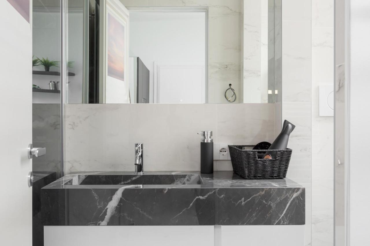 Апартаменты Nest For 2 In Milan Fashion District Via S Cecilia Экстерьер фото